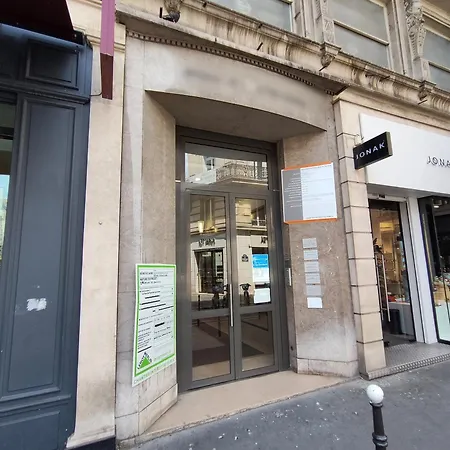 Appartamento 4pers#opera# Musée Du Louvre# Place Vendôme#ac Parigi